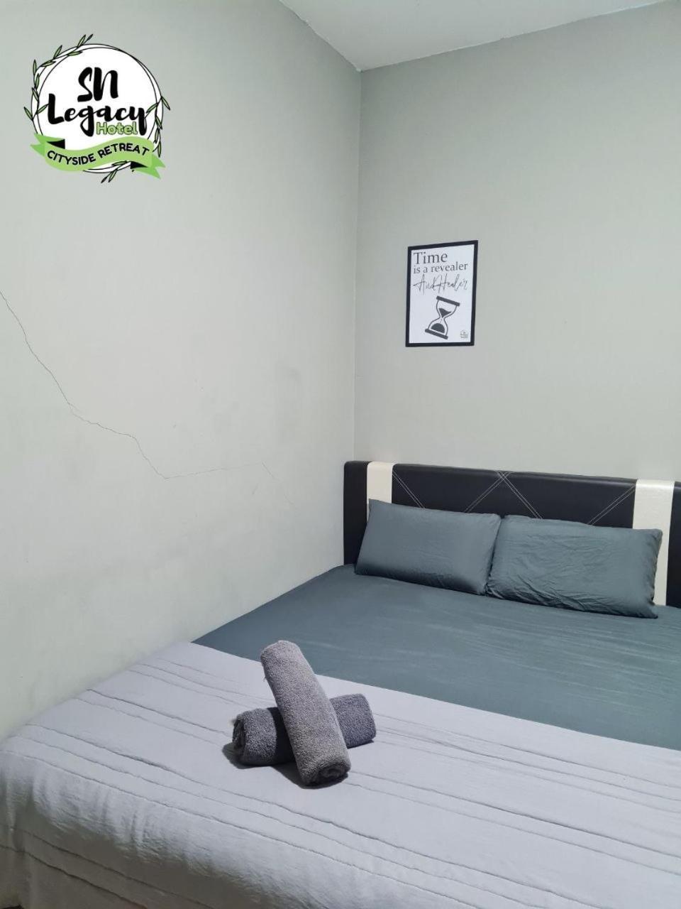 Hotel Sn Legacy Kuala Terengganu Bagian luar foto