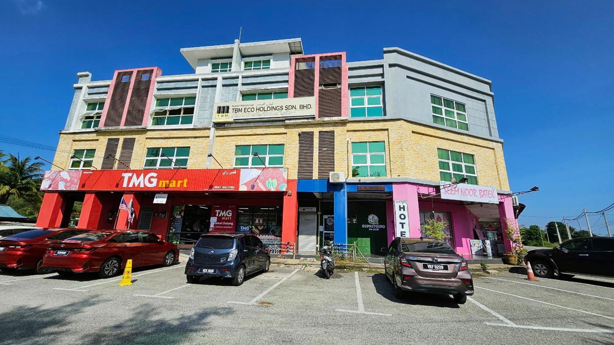 Hotel Sn Legacy Kuala Terengganu Bagian luar foto